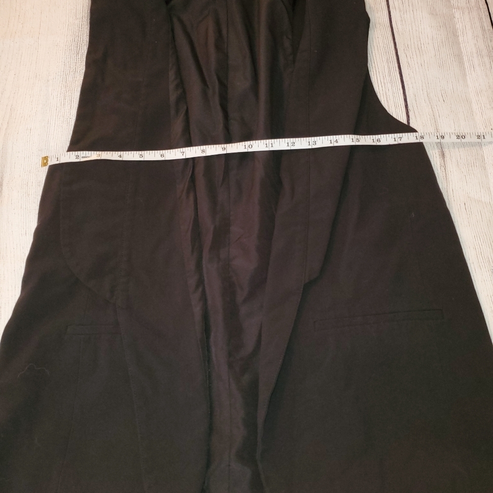 Large Mossimo Vest - Picture 5 of 7